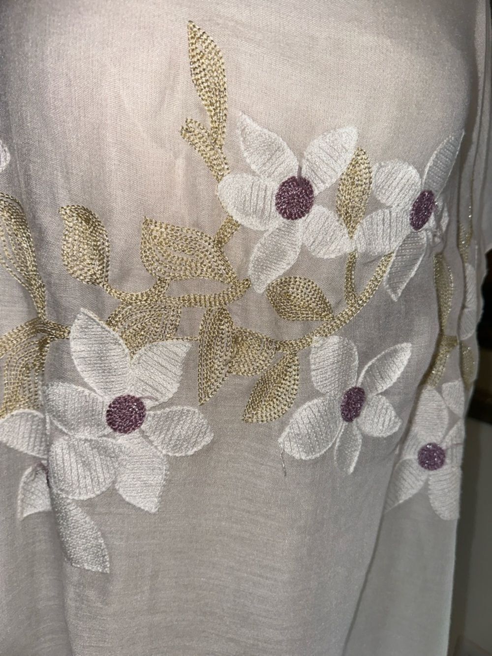 LVS COLLECTIONS Sheer Floral Embroidered Kimono Cover-Up Cream/White O/S - Picture 5 of 11